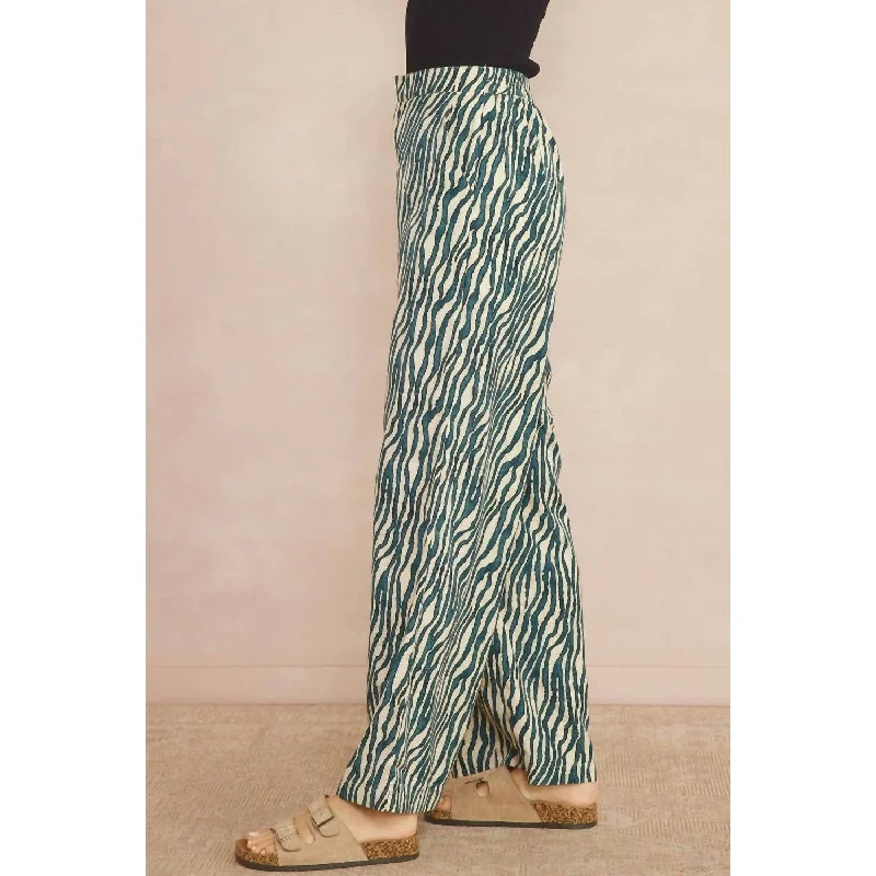 women's pinstripe trousers -Entro - I Must Look Good Pants