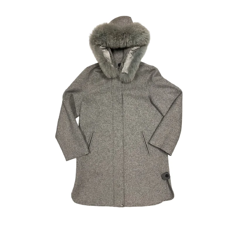 stylish travel-friendly coats for women -Coat Designer By CARLISLE COLLECTION In Grey, Size: M