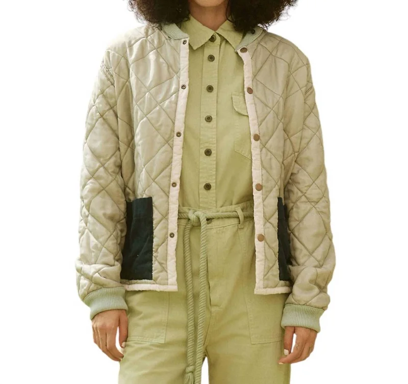 stylish faux suede coats for women -Reversible Patch Pocket Puffer Jacket In Pale Army W/ Cream Blush