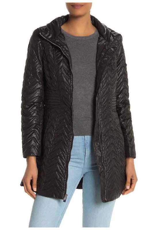 women's eco-friendly coats -Zigzag Quilted Mid-Length Detachable Hood Puffer Jacket In Black